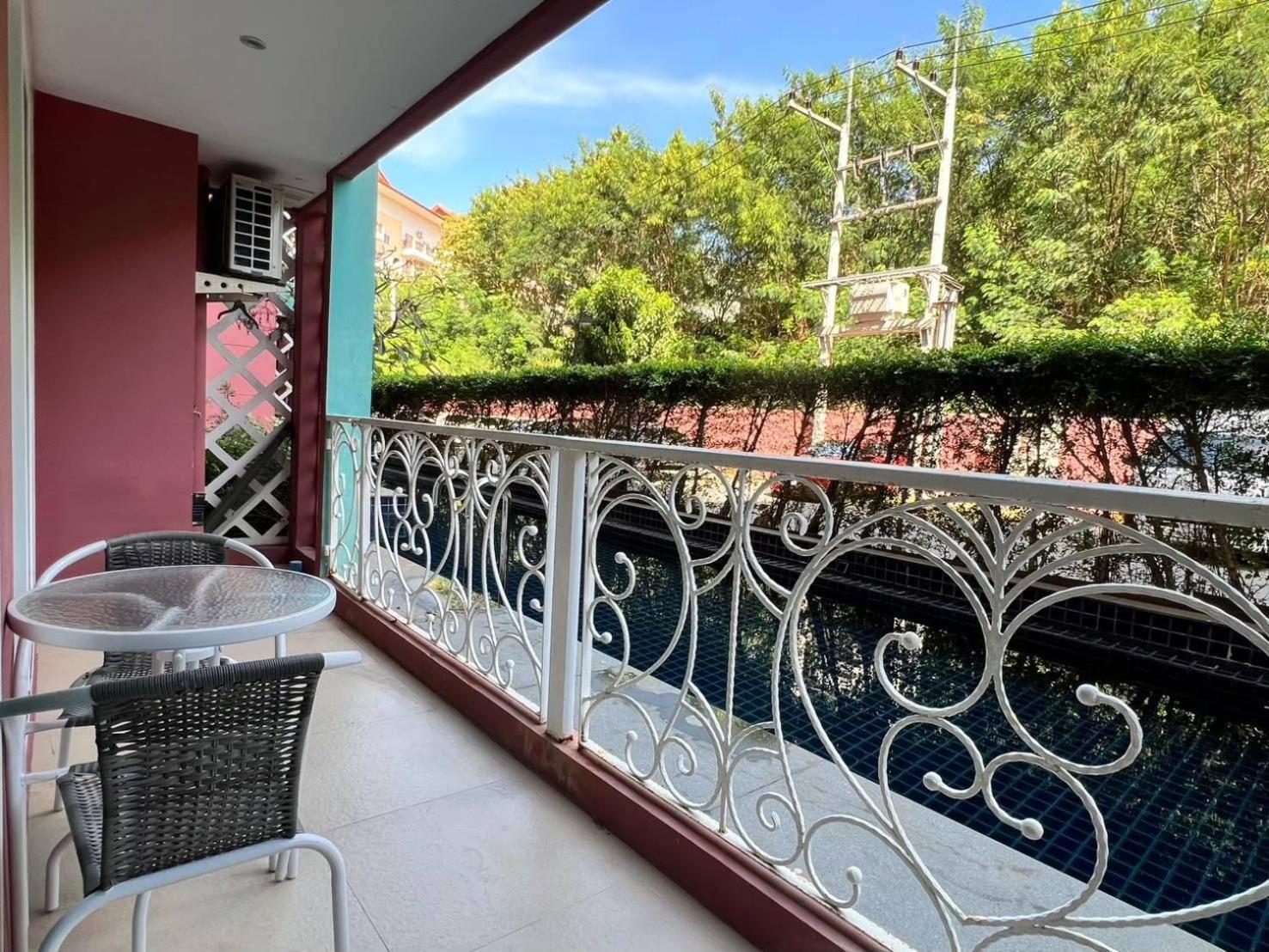 Grande Caribbean Resort Pattaya Zewnętrze zdjęcie